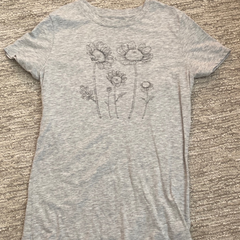 Aeropostale Grey Tee